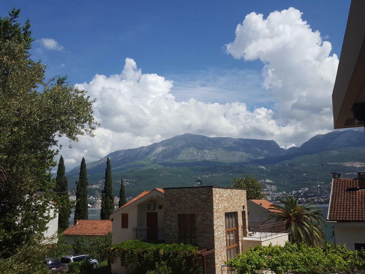 Guesthouse Laterna Herceg Novi Exterior foto